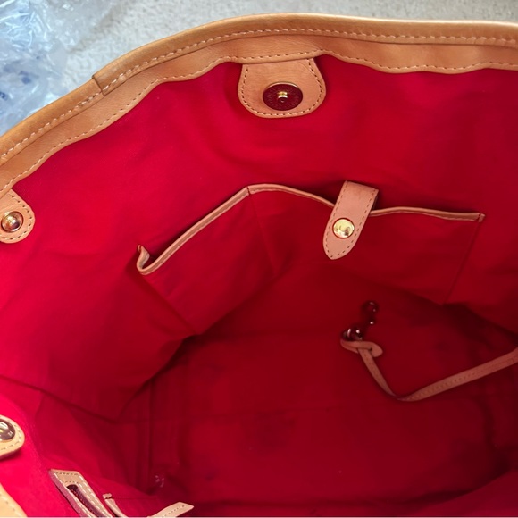 Vintage Dooney & Bourke black patent leather tote handbag - Picture 9 of 14